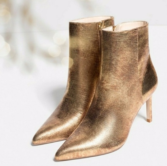 Zara Shoes - ~🎉HP🎉~ Gold Boots  - Heel
